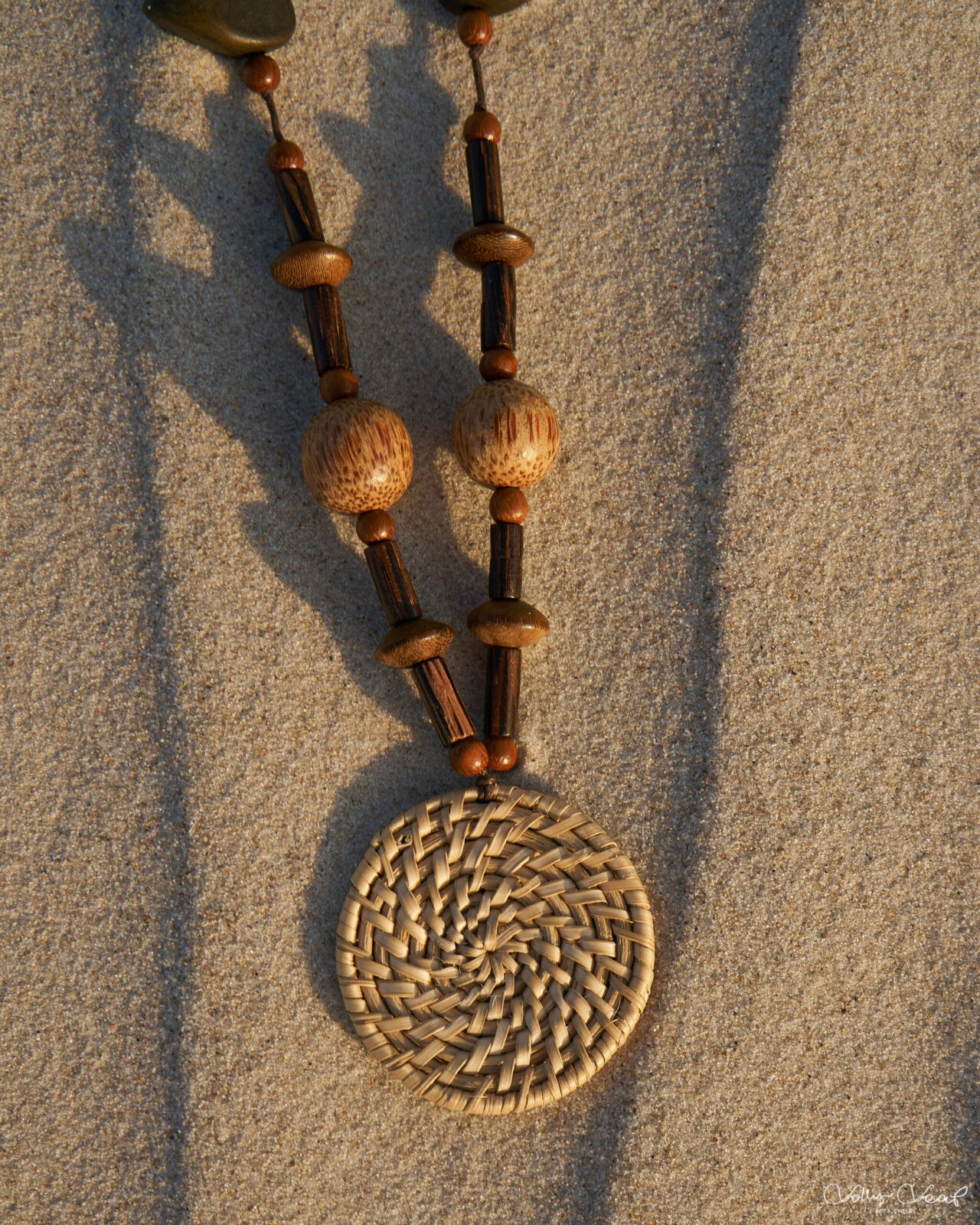 necklace_QUINTESSENCE_of_THE_BEACH_by_ANGELA_LANDOWSKA-5-scaled-1.jpg